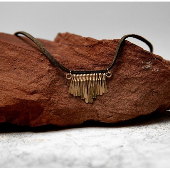Suede Wrap Choker Hammered Gold Boho - Picture 4 of 4